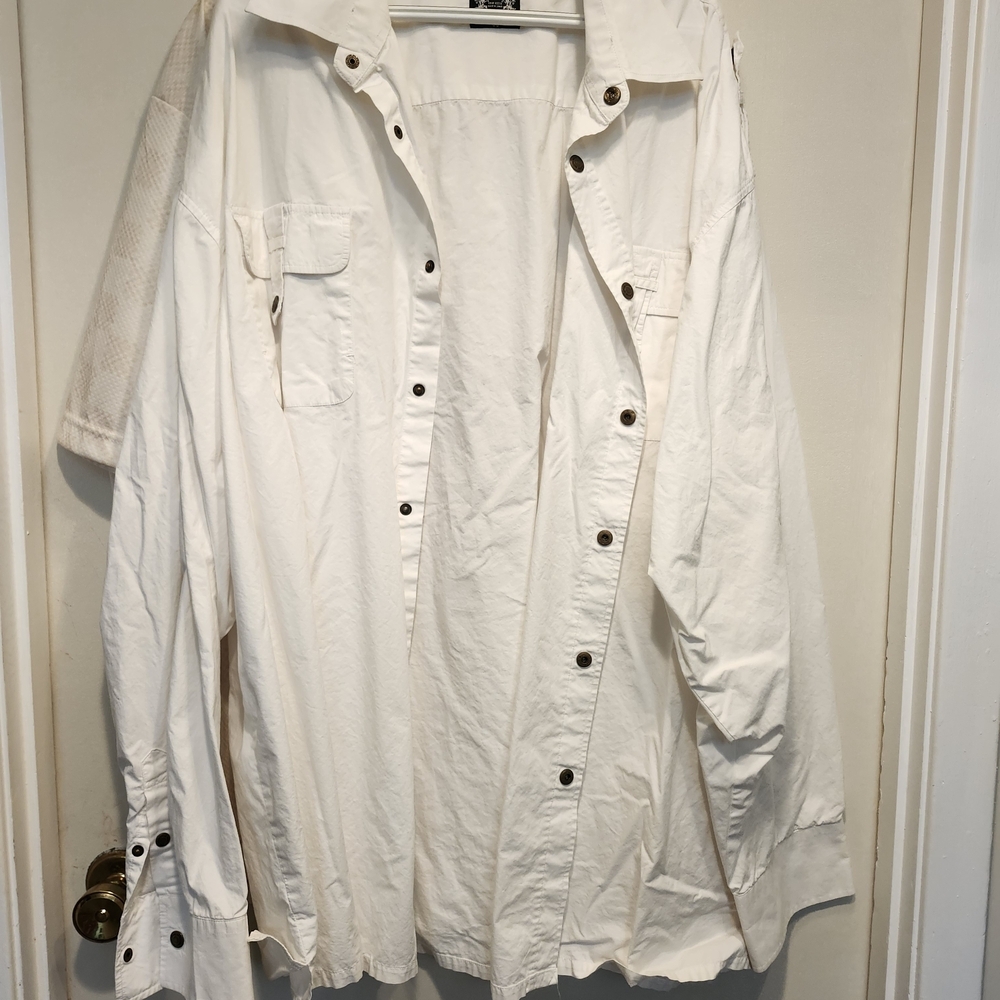 Stylish Women's Utility Jacket in Cream